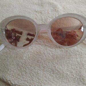 Kids sparkly sunglasses